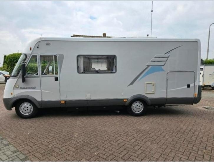 2002 Hymer b644 photo 2