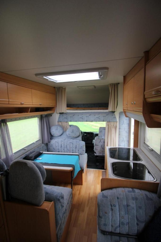2002 Weinsberg Meteor 2.8 JTD Alkoven photo 7