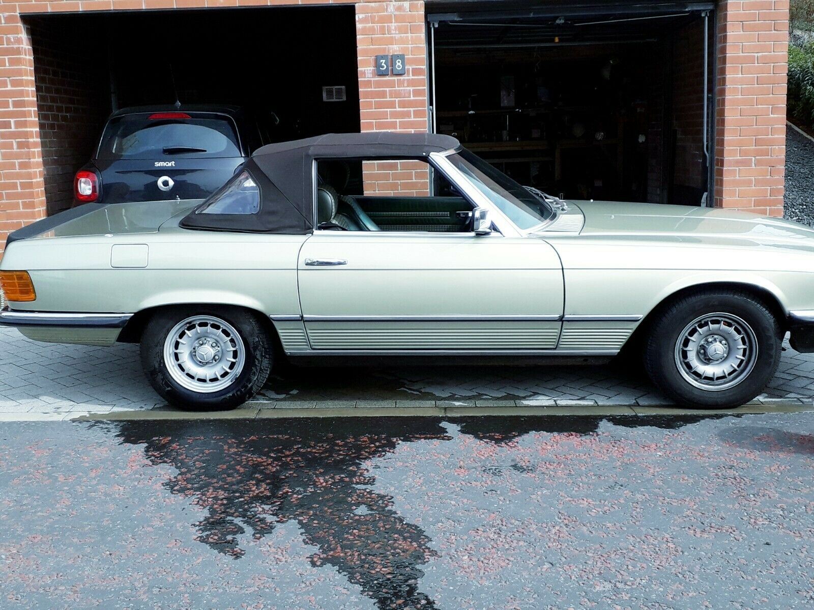 1985 Mercedes-Benz 500SL photo 6