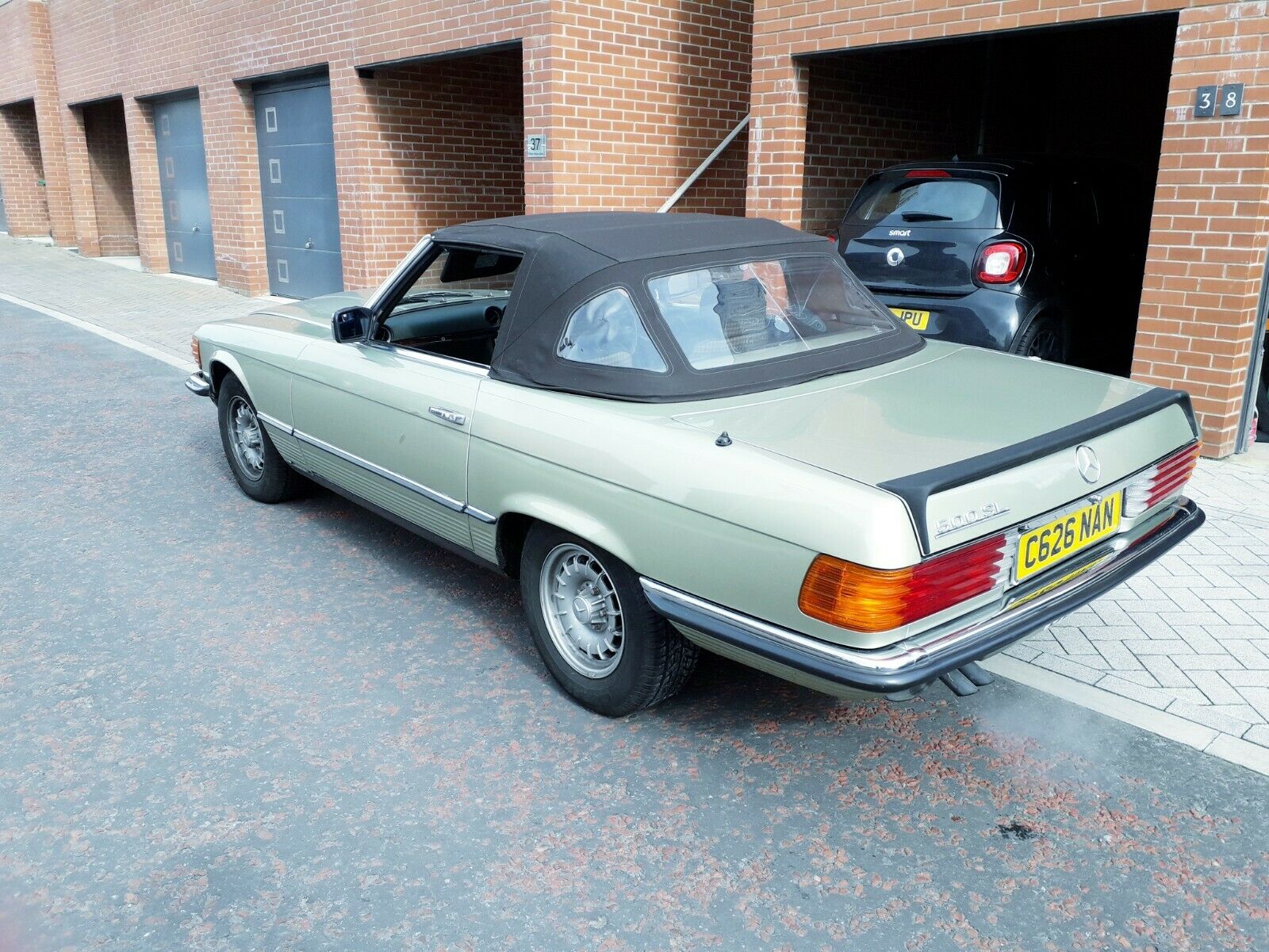 1985 Mercedes-Benz 500SL photo 7