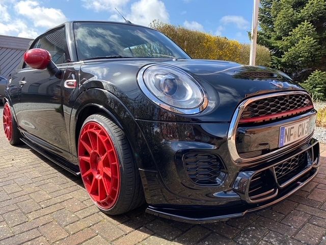 2017 MINI John Cooper Works Cabrio Schick photo 6