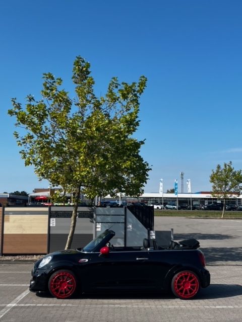 2017 MINI John Cooper Works Cabrio Schick photo 8