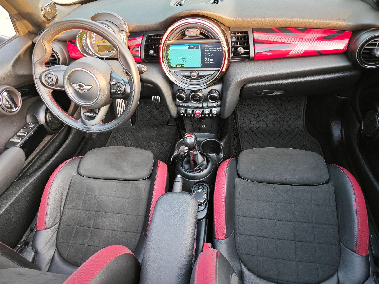 2018 MINI John Cooper Works Cabrio photo 2
