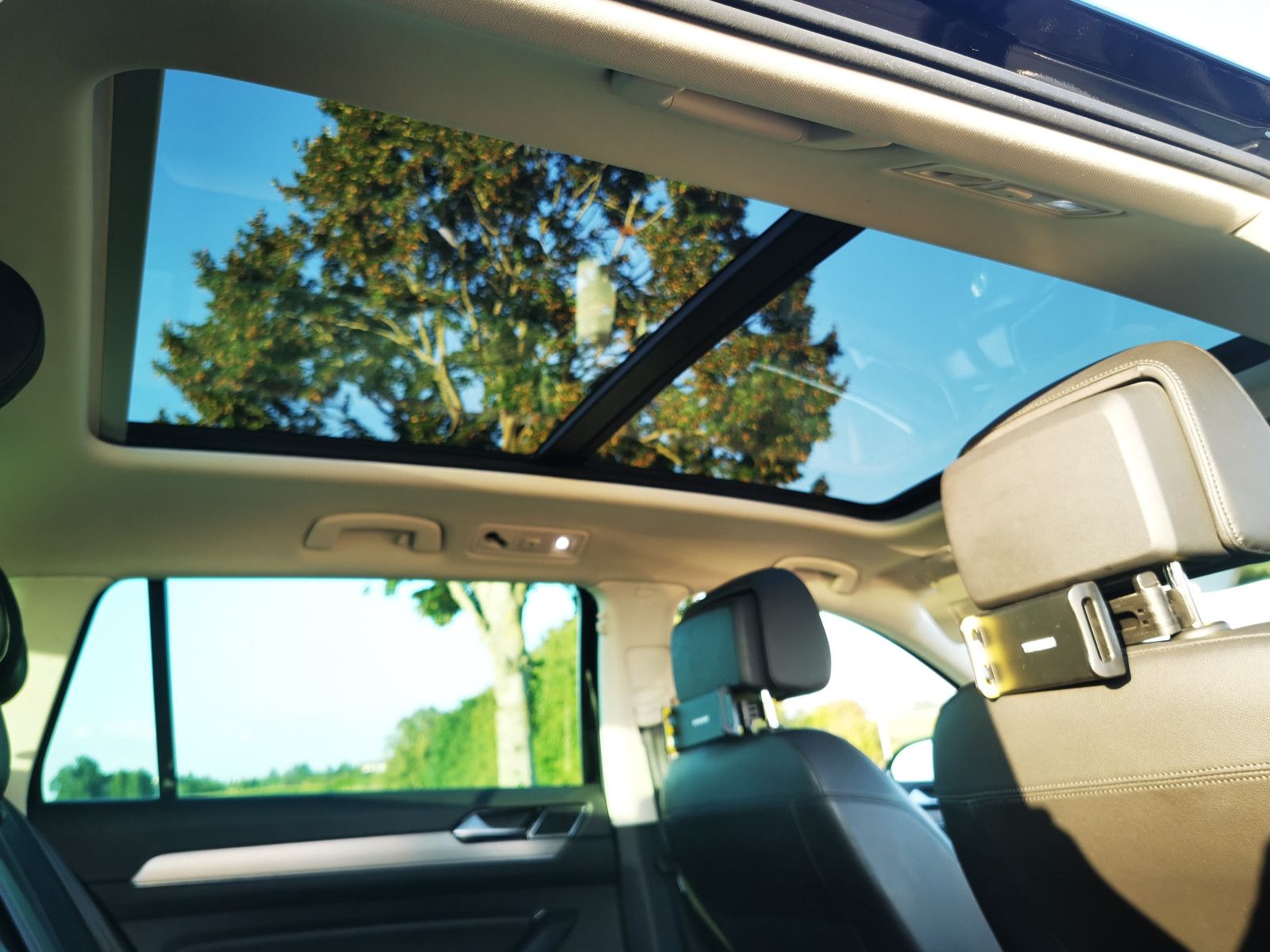 2018 Volkswagen Passat Variant 2.0 TDI SCR photo 7