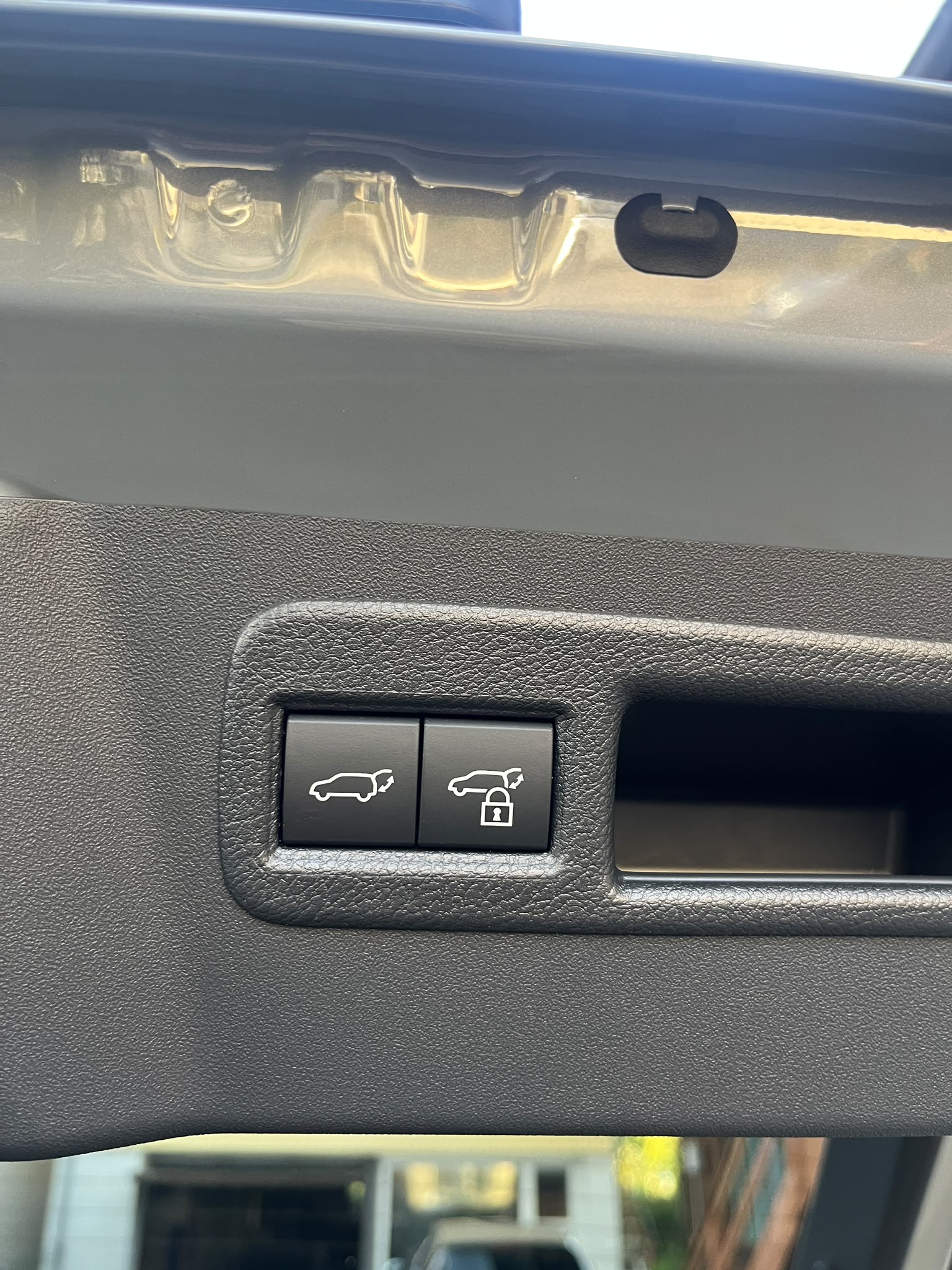 2026 Subaru Uncharted eV Classic AWD photo 10