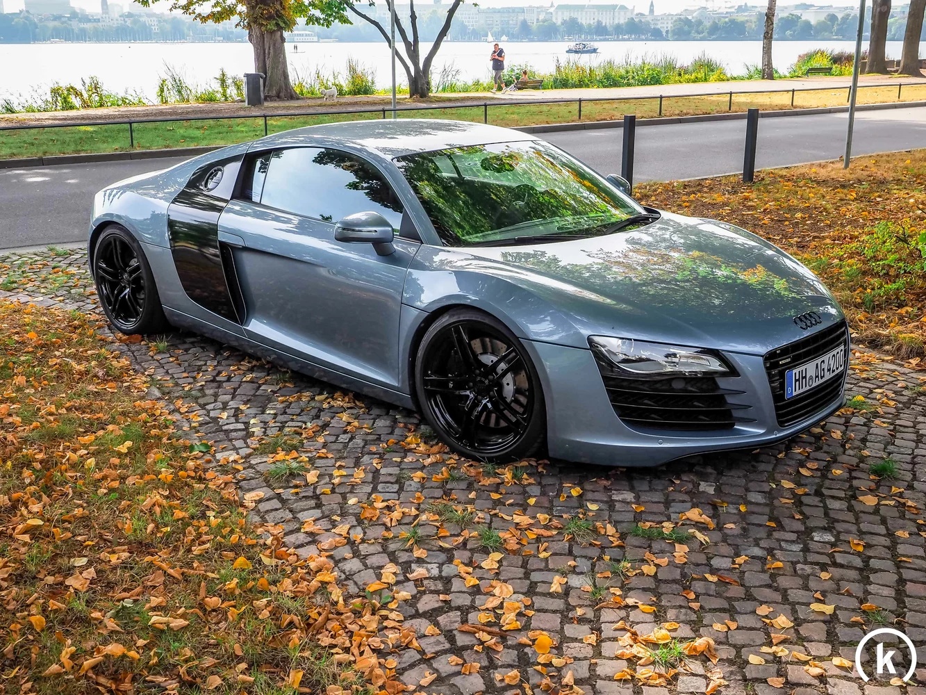 Audi R8 4.2 V8 Coupé Jet Blue photo 6