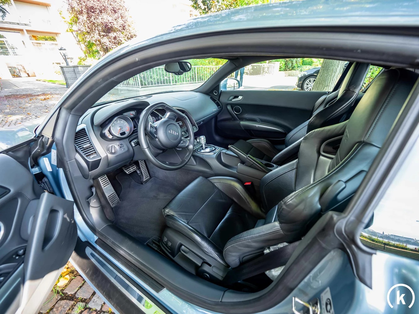 Audi R8 4.2 V8 Coupé Jet Blue photo 8