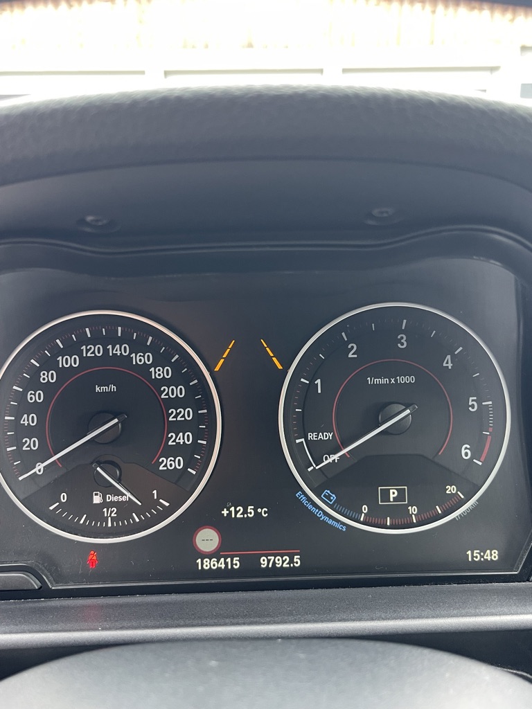 BMW 120d xDrive photo 11