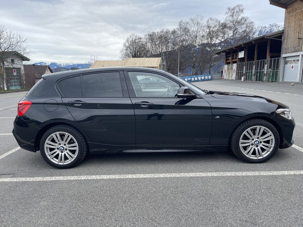 BMW 120d xDrive photo 13