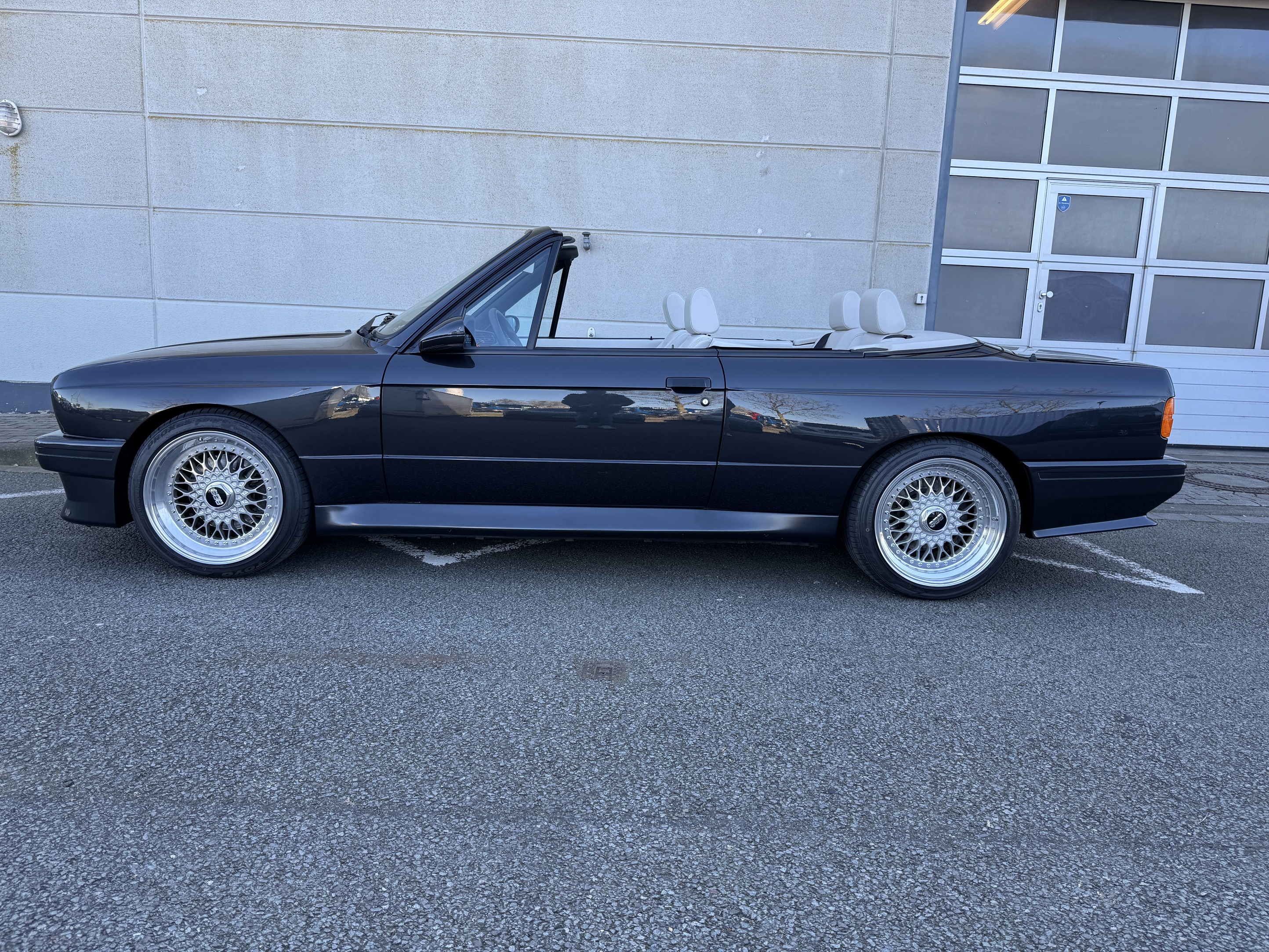 BMW M3 Cabrio E30 (BMW M3 E30 Cabrio) photo 7