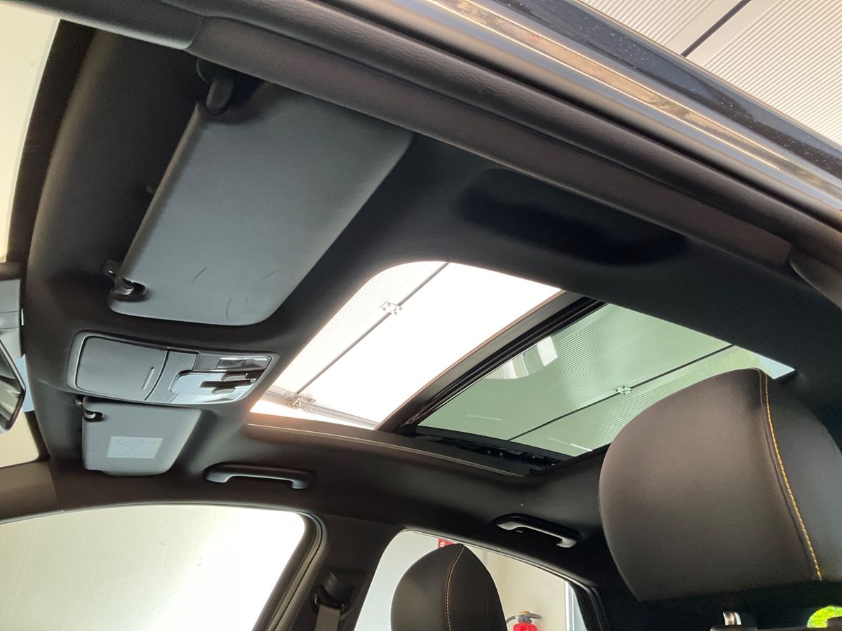 Kia XCeed 1.4 TGDI Launch Edition photo 18