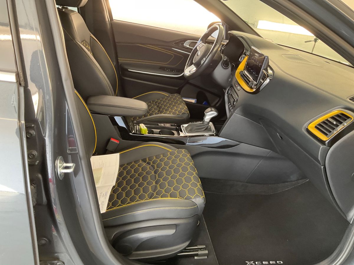 Kia XCeed 1.4 TGDI Launch Edition photo 20