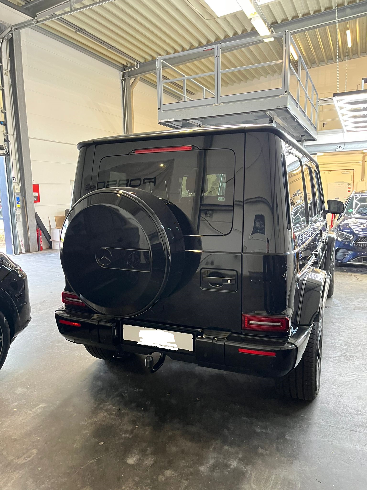 Mercedes-Benz G 63 AMG Night Package II photo 9