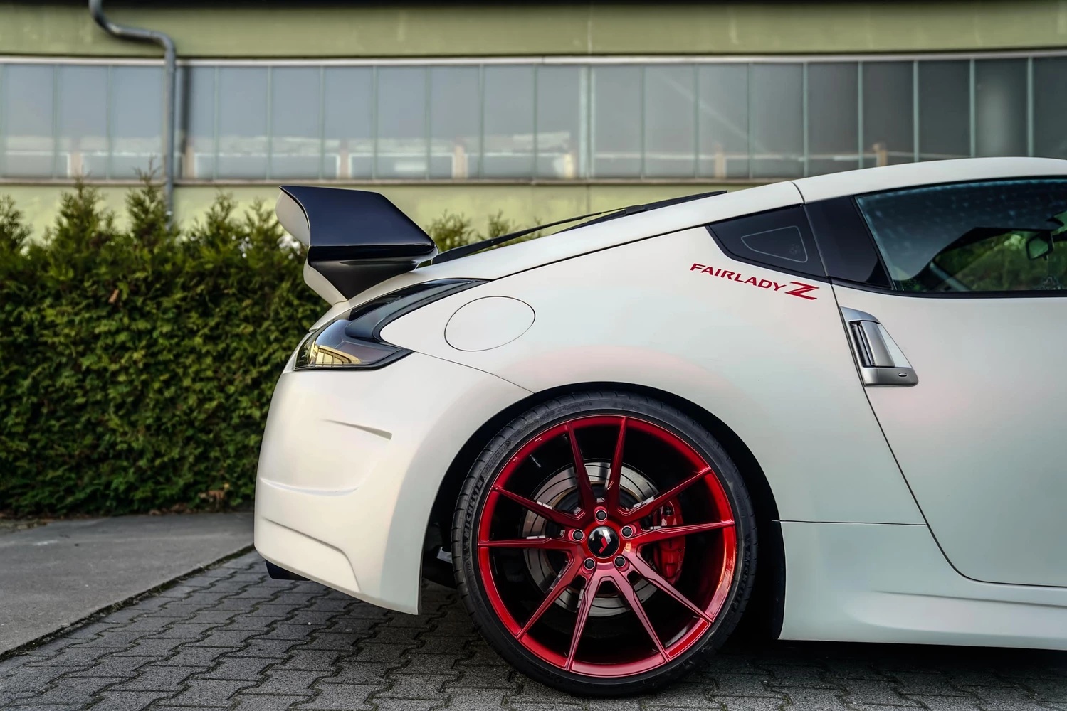 Nissan 370Z Coupé (2014) photo 7