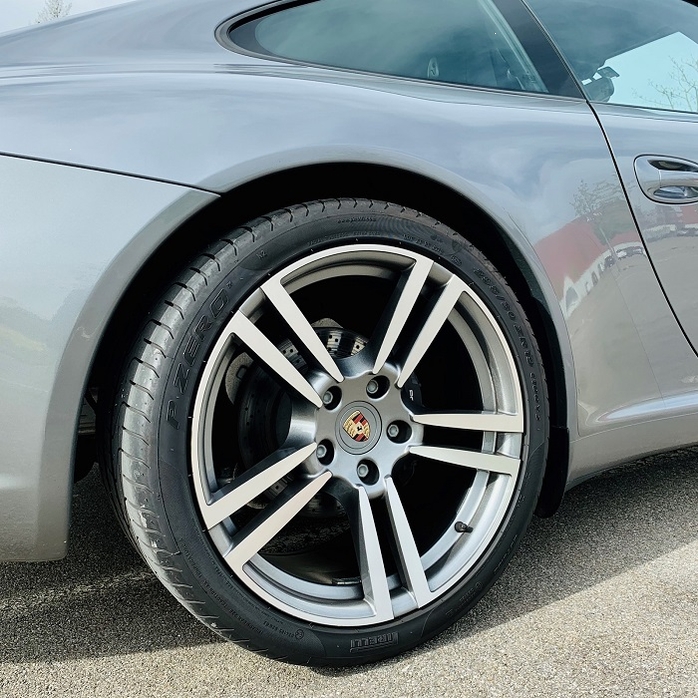 Porsche 911 Carrera Coupé 997 photo 18