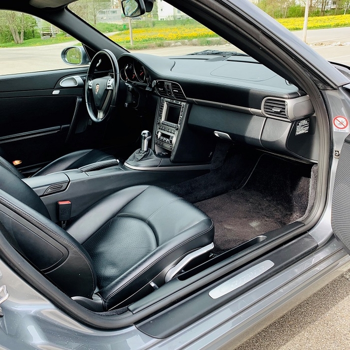Porsche 911 Carrera Coupé 997 photo 6