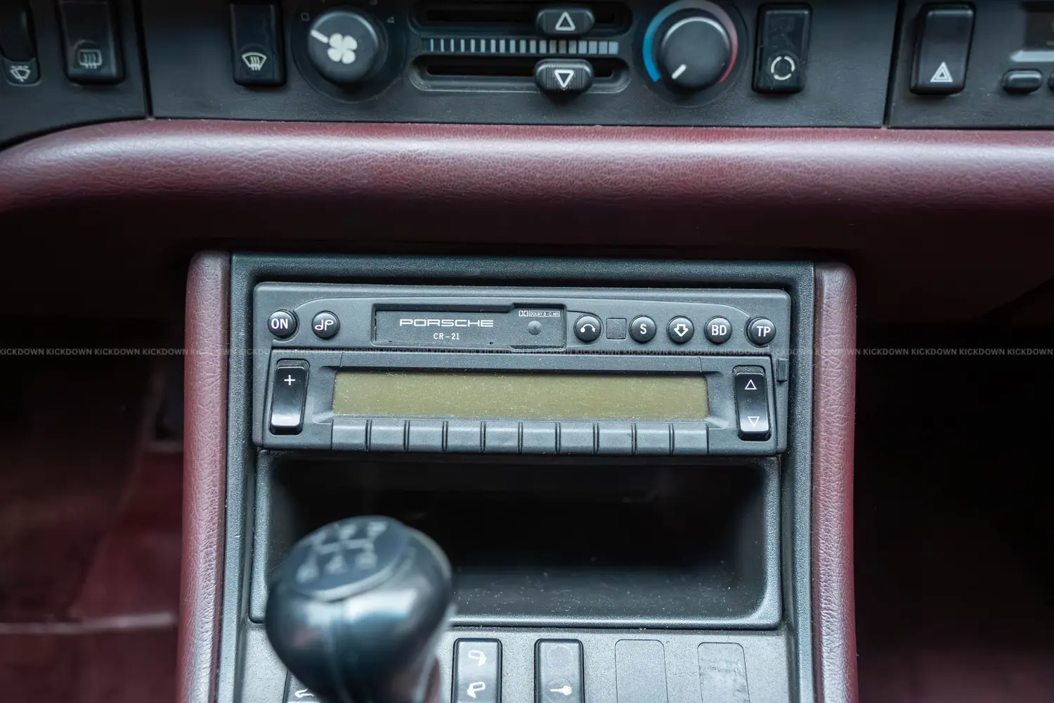 Porsche 944 S (1986) Nautikblau Metallic photo 17