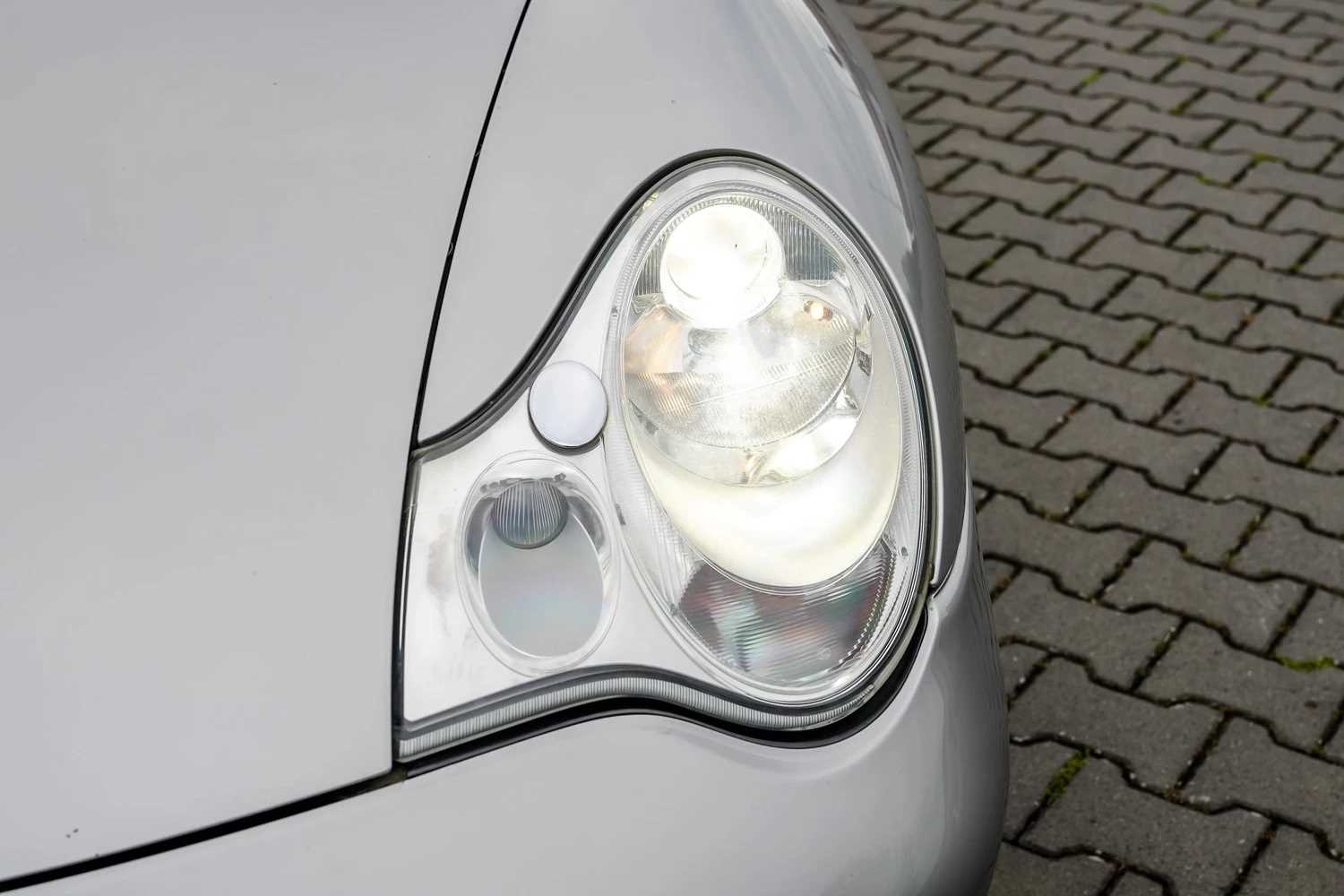 Porsche 996 Turbo - 2001 photo 5