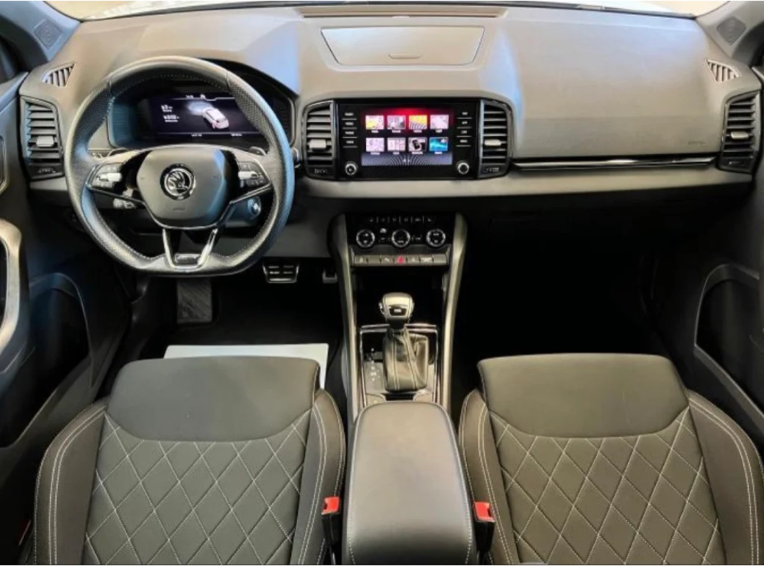 Skoda Karoq 1.5 TSI ACT Sportline DSG photo 11
