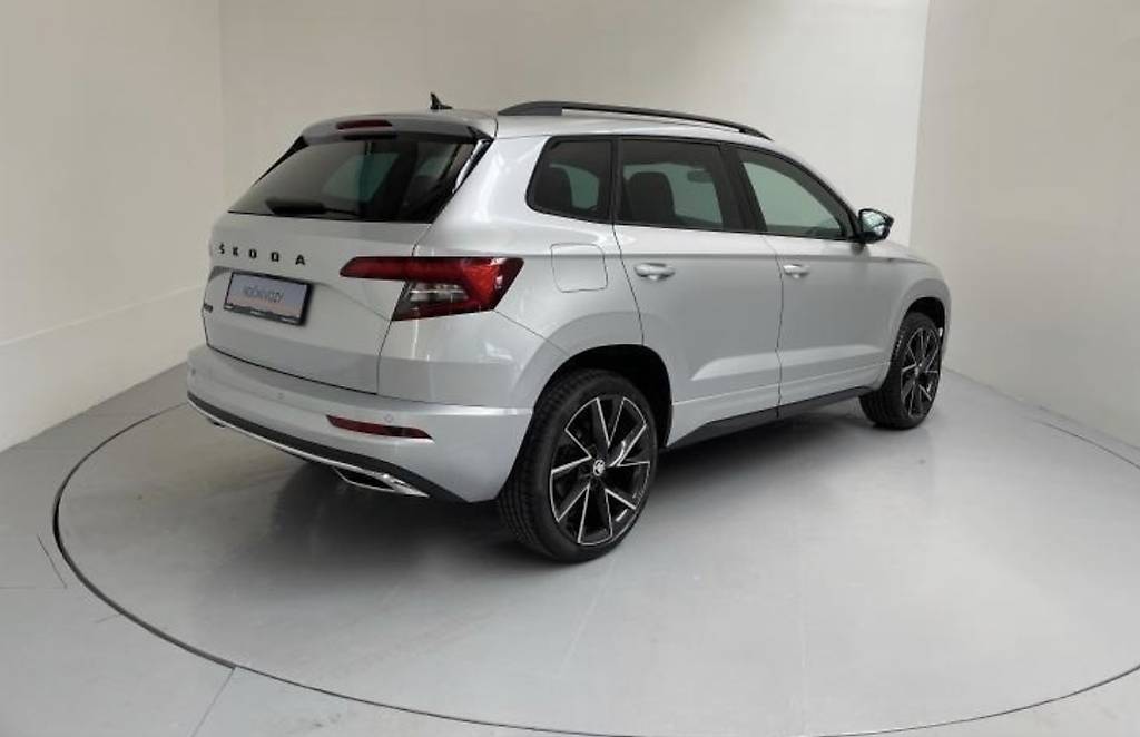 Skoda Karoq 1.5 TSI ACT Sportline DSG photo 2