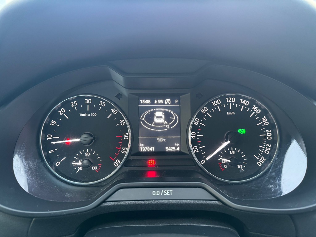 Skoda Octavia 2.0 TDI DSG (2016) photo 6