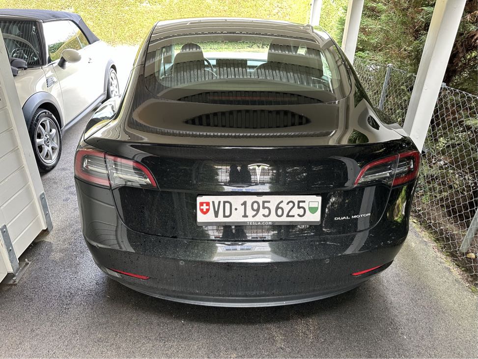 Tesla Model 3 Long Range Enhanced Autopilot photo 10