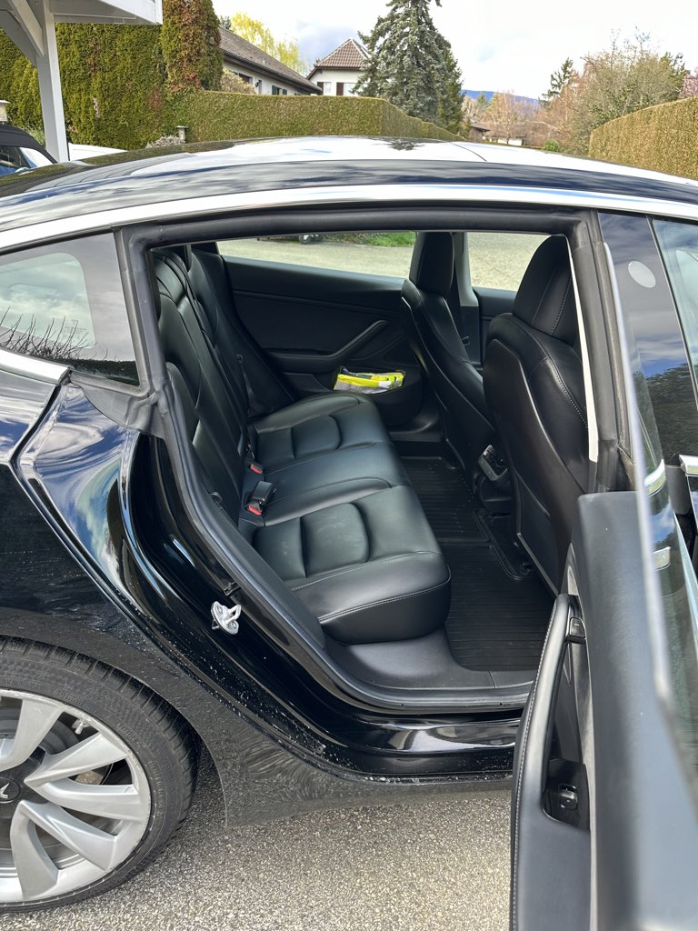 Tesla Model 3 Long Range Enhanced Autopilot photo 13